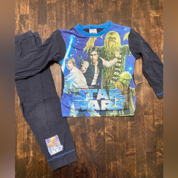 Star Wars 4T pajama sets - Picture 4 of 6